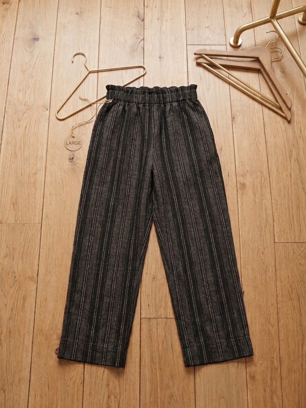 Briggs black and white vertical striped linen-blend pull-on trousers in women’s